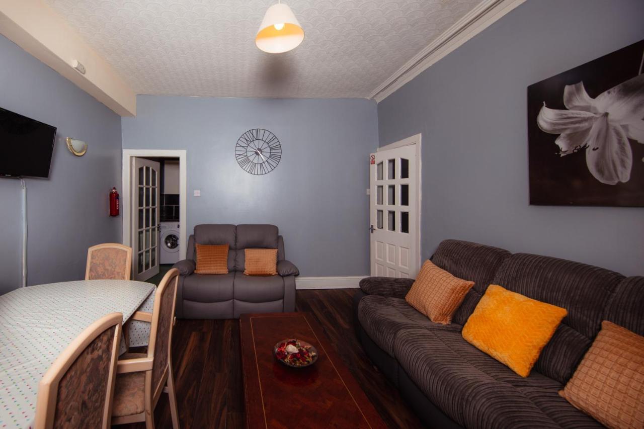 Super Central 4Bedroom Apartment At The Meadows Edimburgo Exterior foto