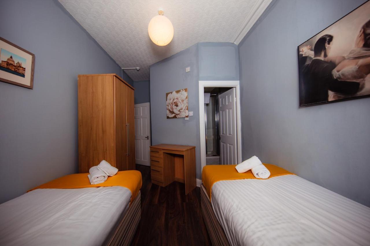 Super Central 4Bedroom Apartment At The Meadows Edimburgo Exterior foto